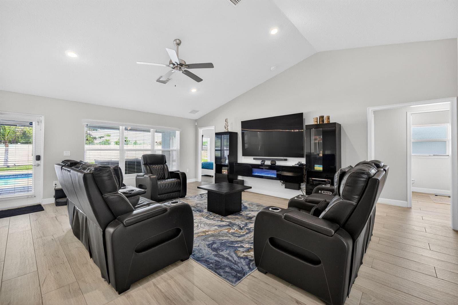 6748 NW Mamie Court, Port St. Lucie, FL 34983 — zdjęcie 4
