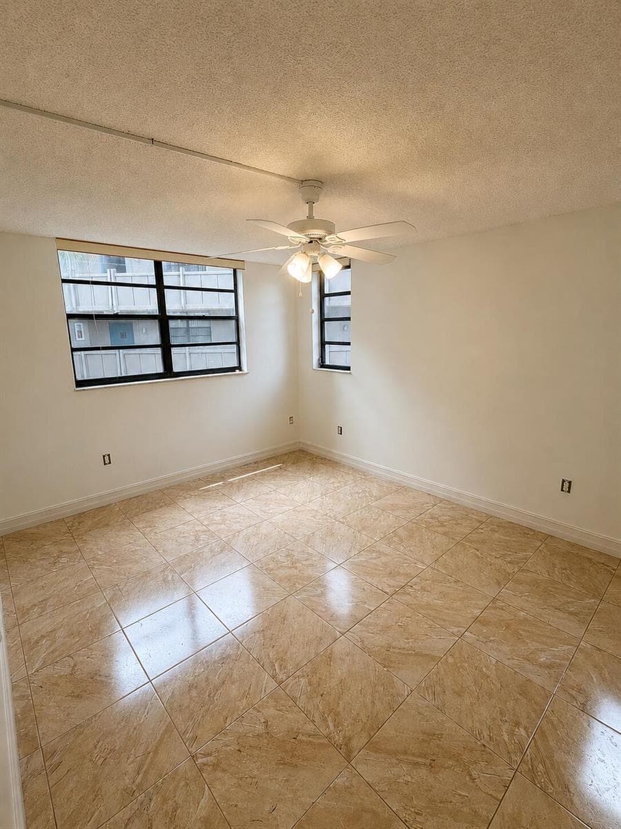 1000 Colony Point Circle # 315, Pembroke Pines, FL 33026 — zdjęcie 3