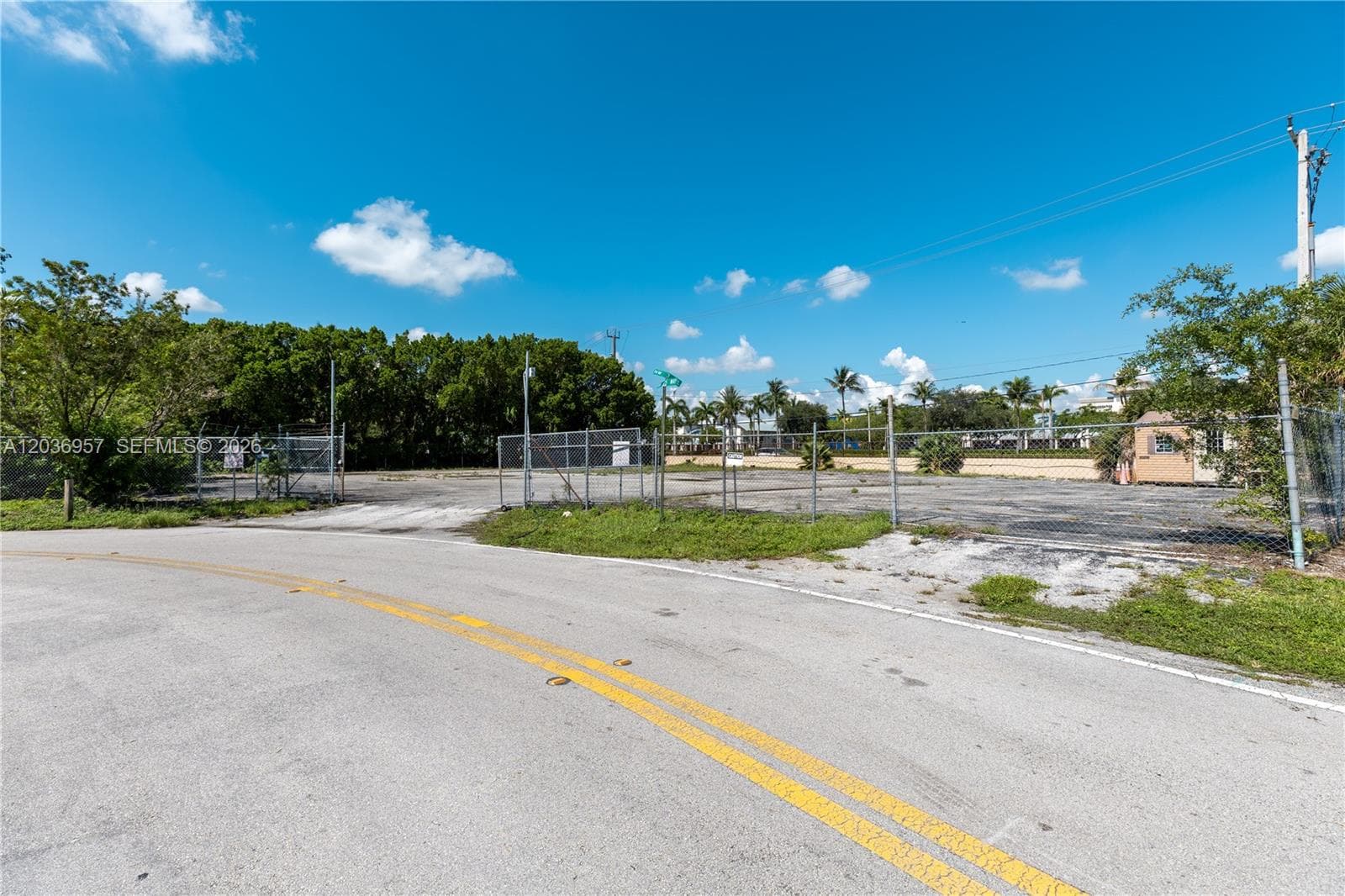 311 NW 135th Way, Plantation, FL 33325 — zdjęcie 2
