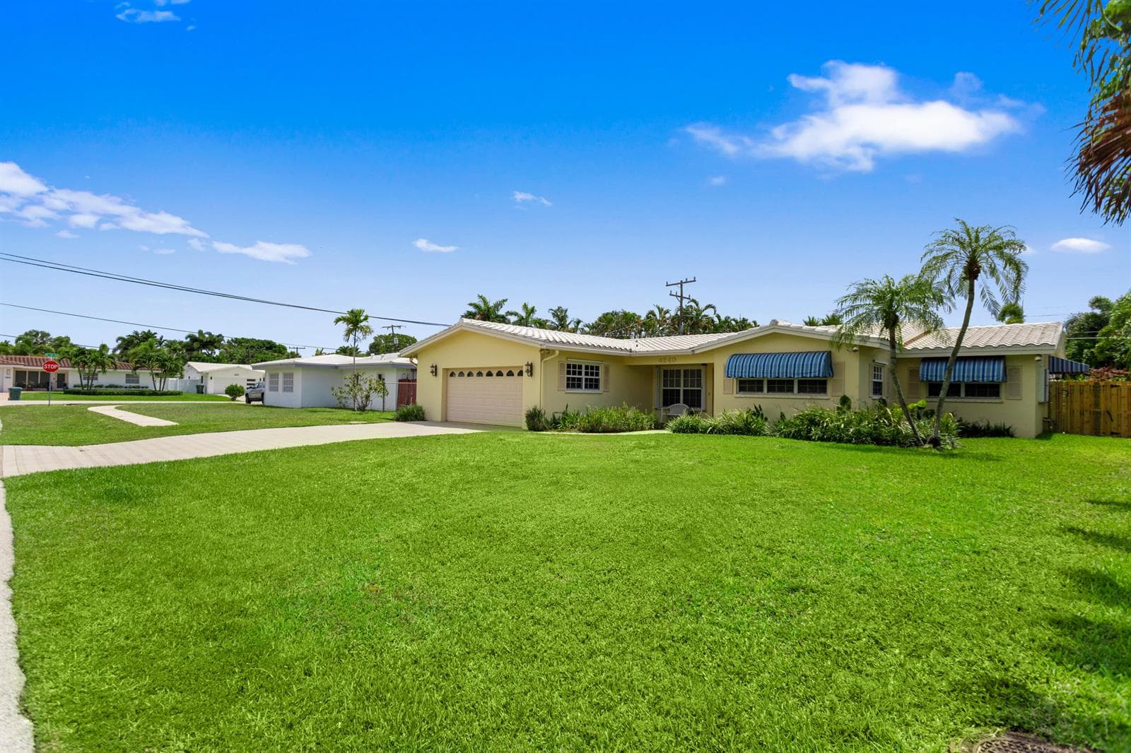 4240 NE 19th Avenue, Oakland Park, FL 33308 — zdjęcie 3