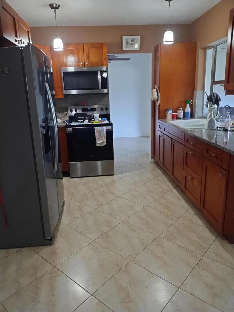 6810 NW 75th Street, Tamarac, FL 33321 — zdjęcie 4