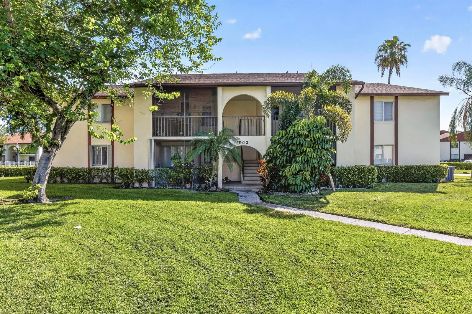4999 Sable Pine Circle # D2, West Palm Beach, FL 33417