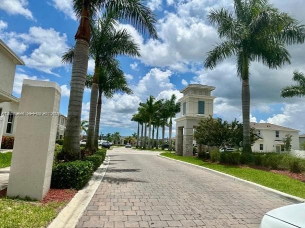 754 SE 19th St, Homestead, FL 33034 — zdjęcie 3