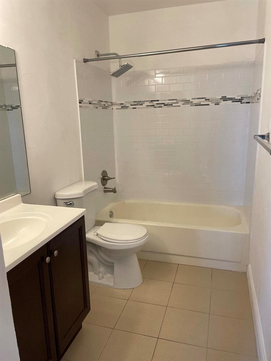 1990 SW 9th Street # 1-2, Fort Lauderdale, FL 33312 — zdjęcie 2
