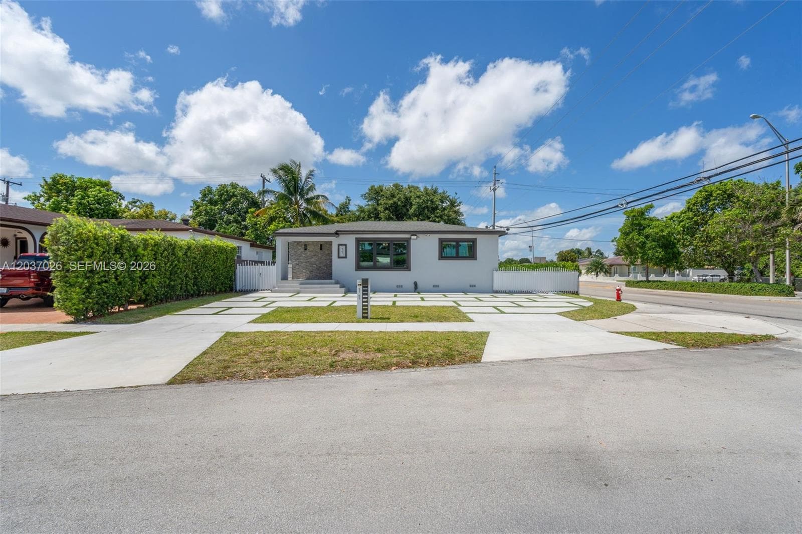 11 W 59th St, Hialeah, FL 33012 — zdjęcie 3