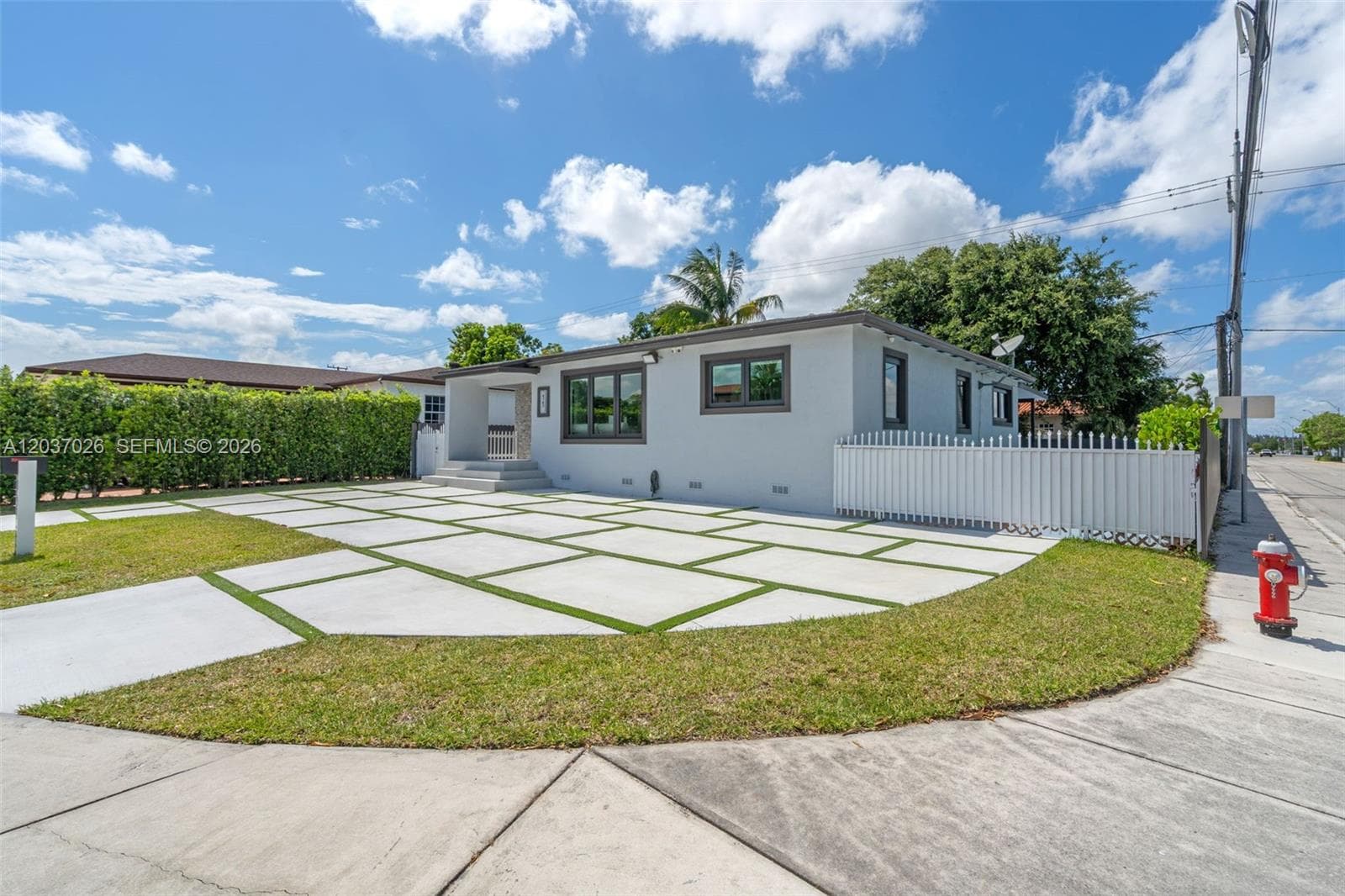 11 W 59th St, Hialeah, FL 33012 — zdjęcie 4