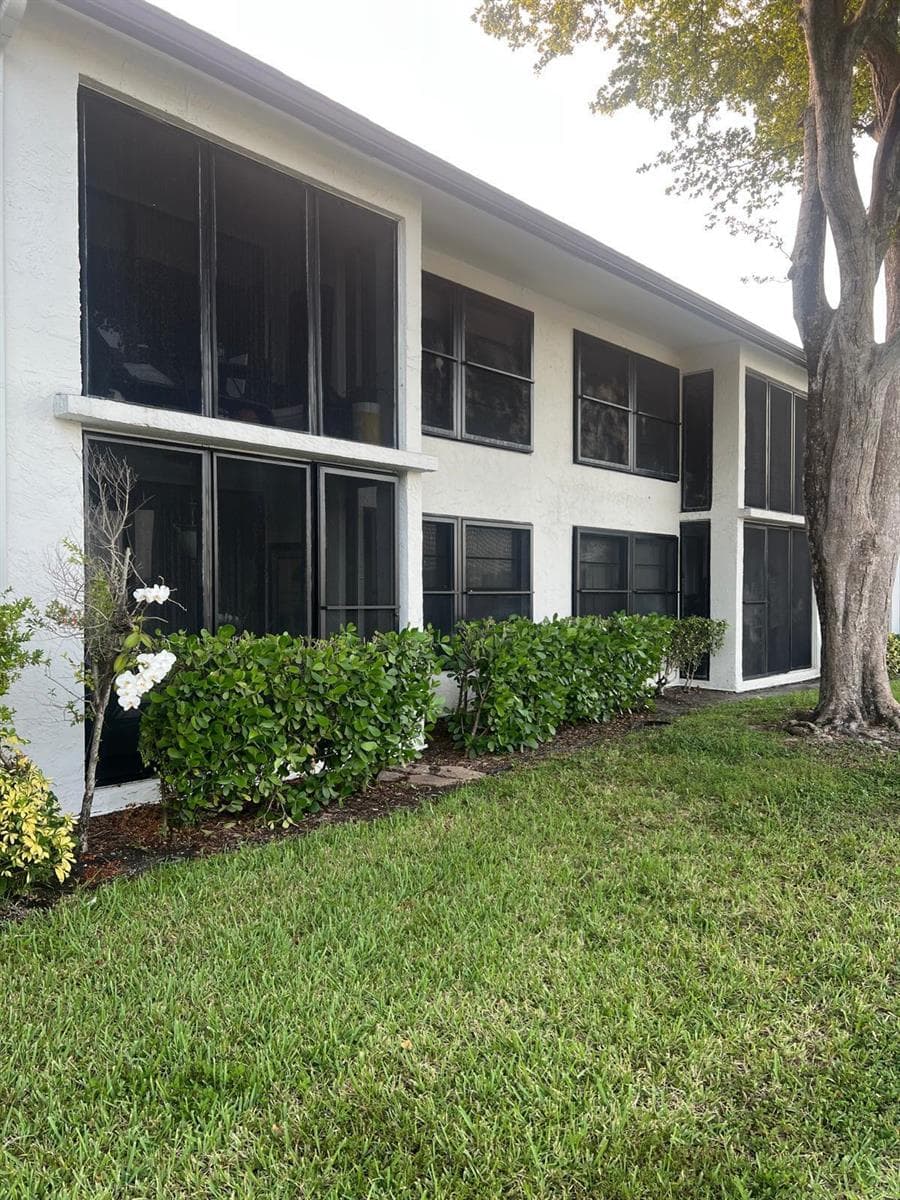 204 Lake Pointe Drive # 107, Oakland Park, FL 33309 — zdjęcie 2