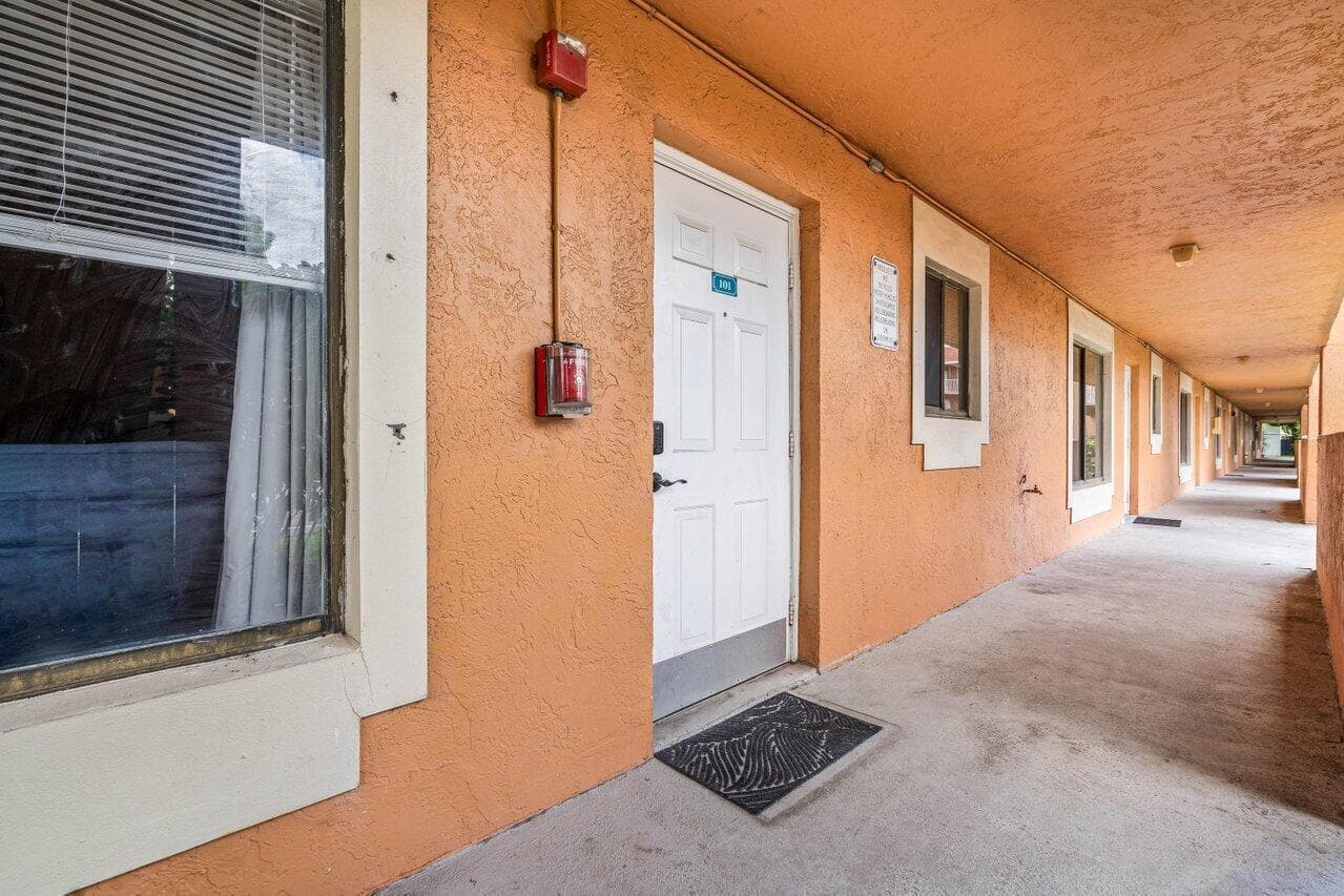 6900 SW 39th Street # 101j, Davie, FL 33314 — zdjęcie 2