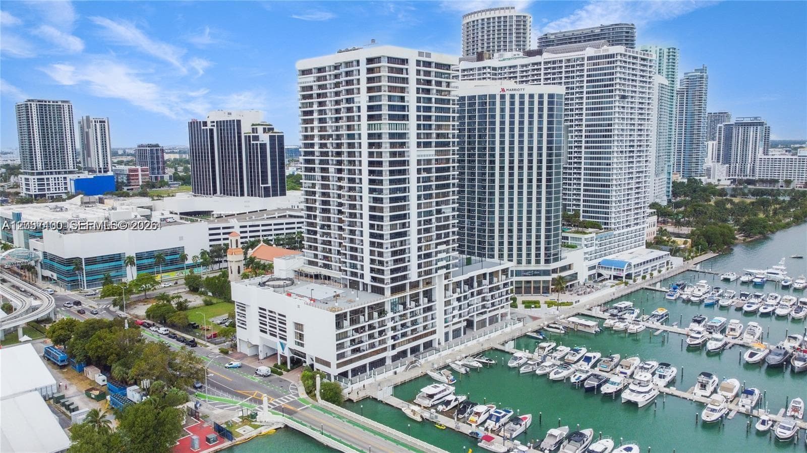 555 NE 15th St # 17E, Miami, FL 33132 — zdjęcie 2
