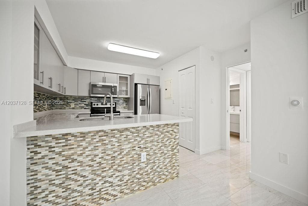 4420 NW 107th Ave # 107, Doral, FL 33178 — zdjęcie 3