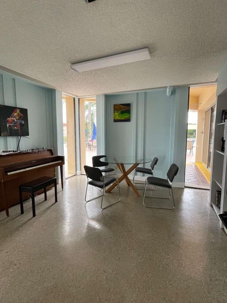 8081 N Sunrise Lakes Dr # 306, Sunrise, FL 33322 — zdjęcie 4