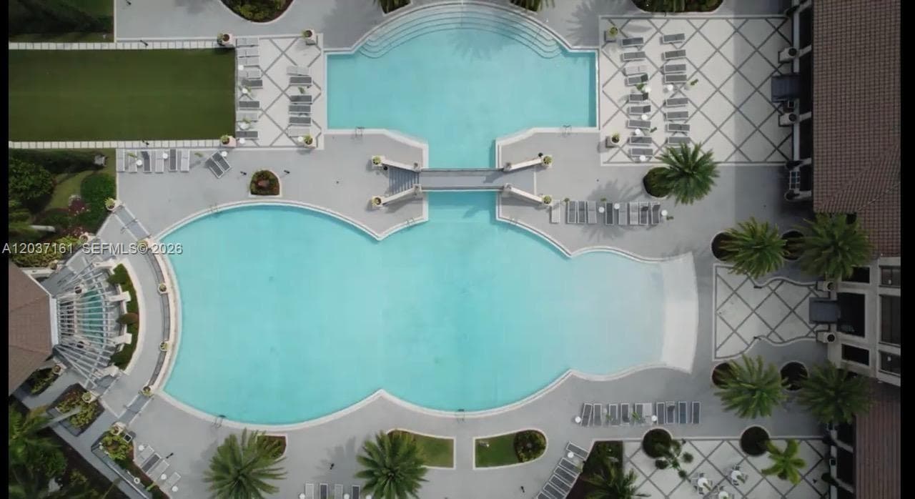 7661 NW 103rd Ct, Doral, FL 33178 — zdjęcie 2