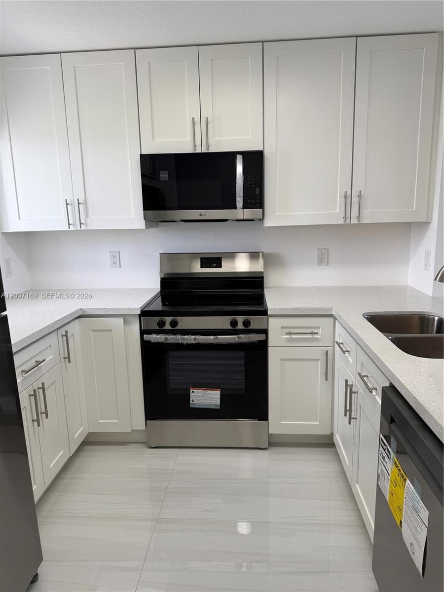 8710 N Sherman Cir # 506, Miramar, FL 33025 — zdjęcie 5