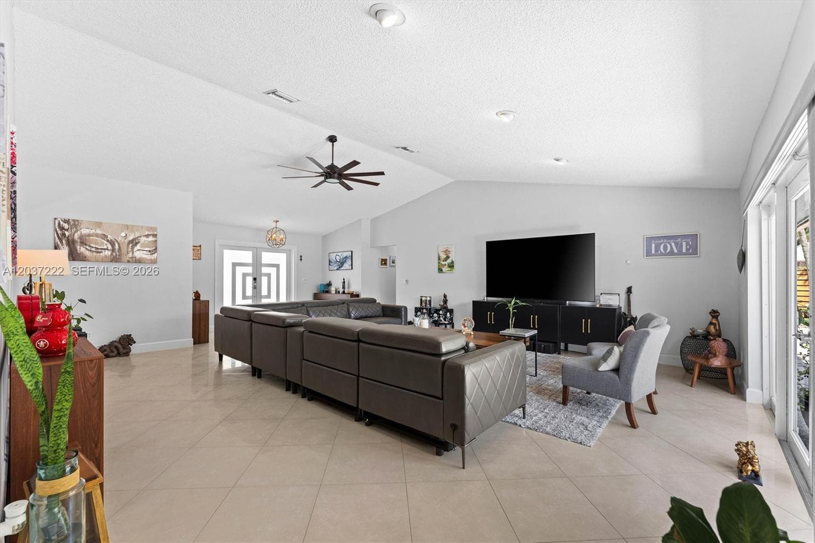 8211 NW 52nd Court, Lauderhill, FL 33351 — zdjęcie 5