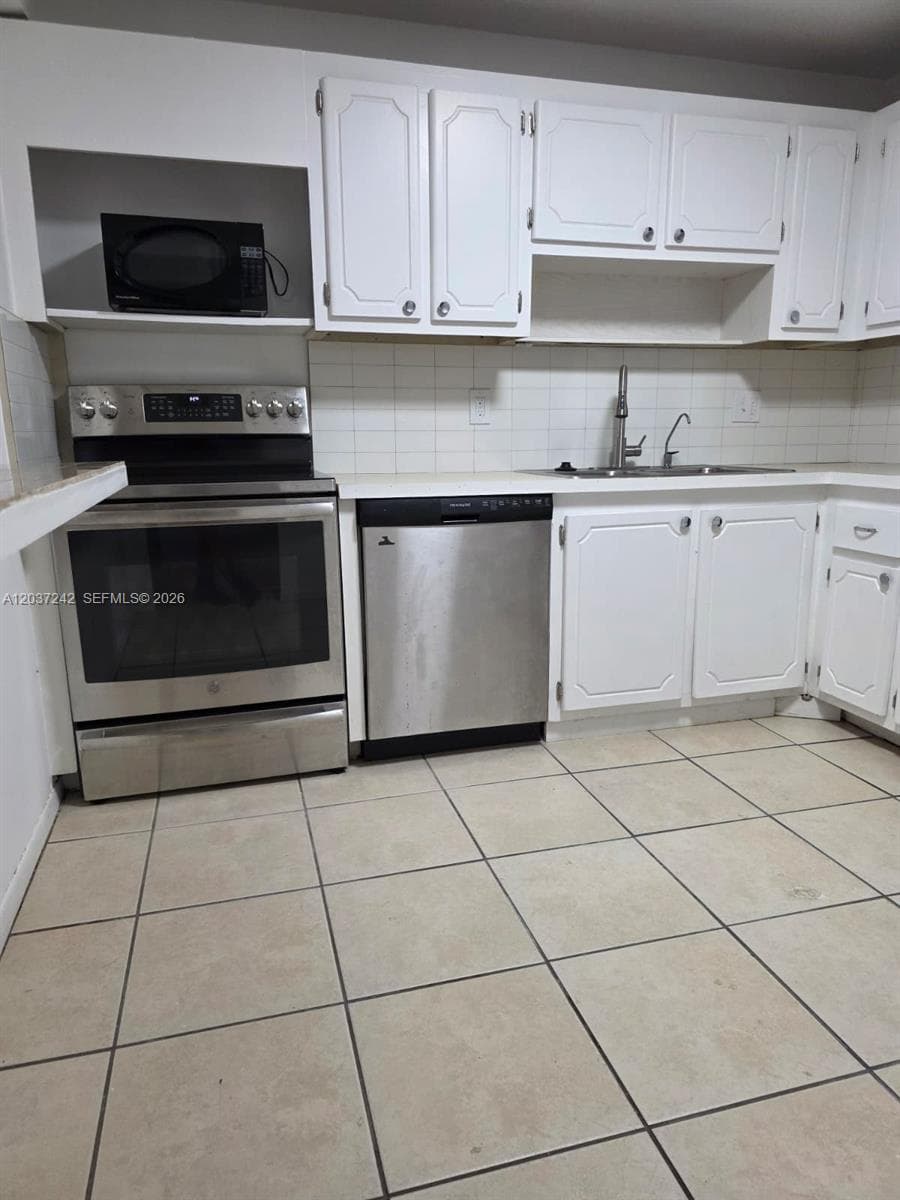 13499 Biscayne Blvd # 706, North Miami, FL 33181 — zdjęcie 5