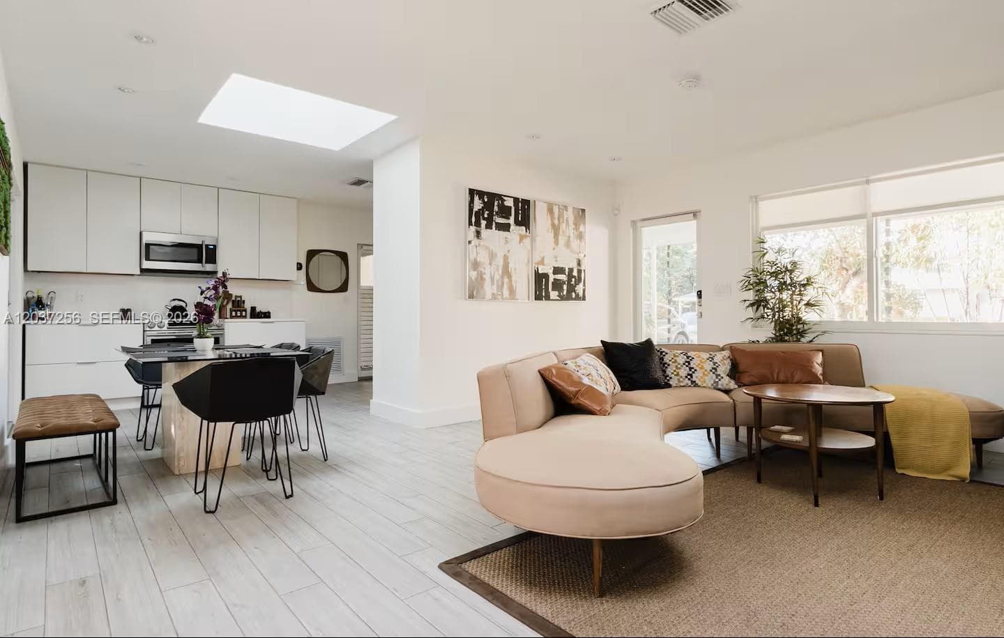424 NE 28th Dr, Wilton Manors, FL 33334 — zdjęcie 3
