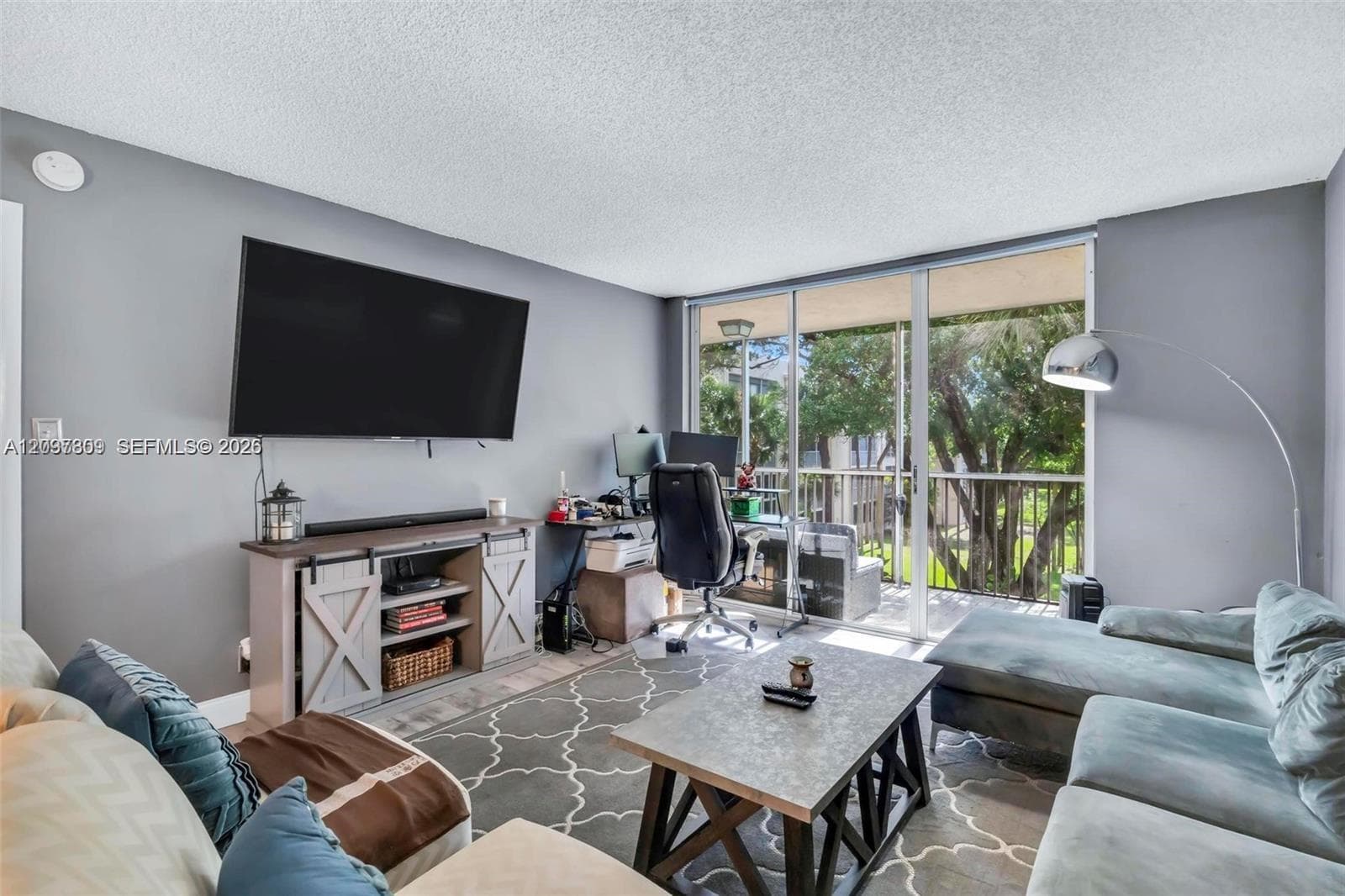 3321 NW 47th Ter # 330, Lauderdale Lakes, FL 33319 — zdjęcie 3