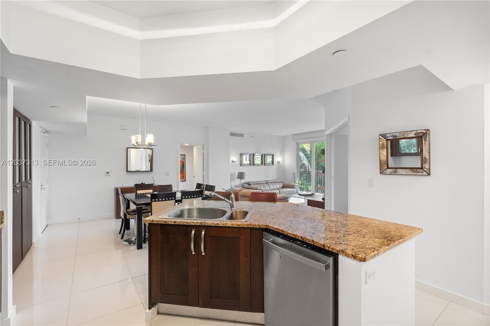 20000 E Country Club Dr # 306, Aventura, FL 33180 — zdjęcie 2