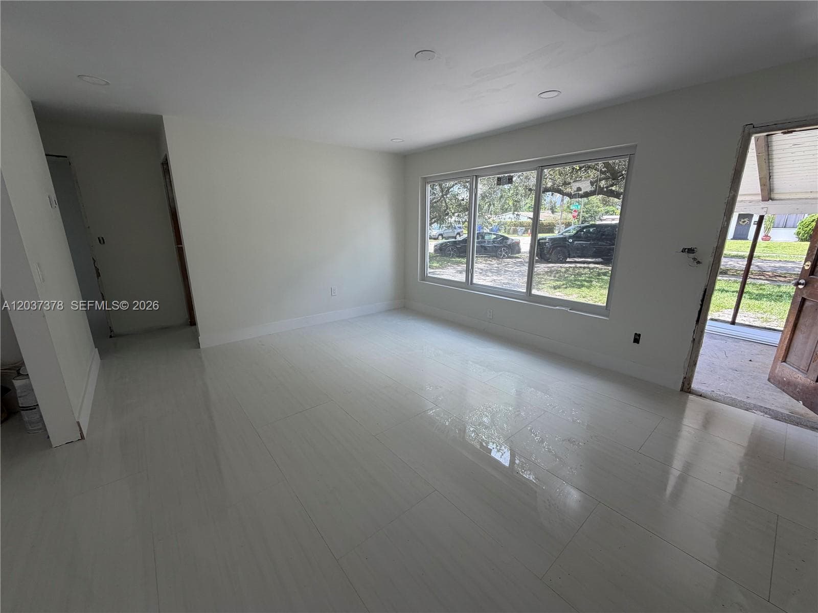 6570 Liberty St, Hollywood, FL 33024 — zdjęcie 3