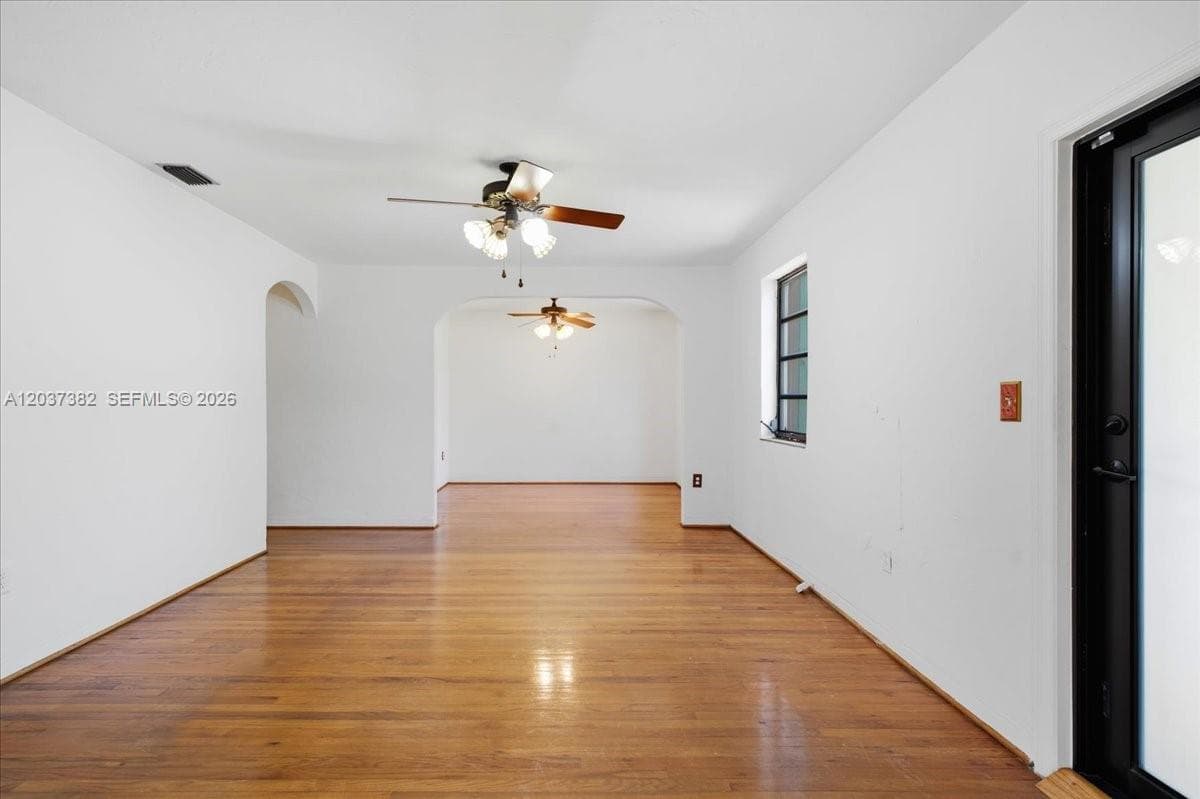 2550 Trapp Ave, Miami, FL 33133 — zdjęcie 2