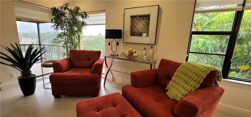 6010 S Falls Circle Drive # 423, Lauderhill, FL 33319 — zdjęcie 5