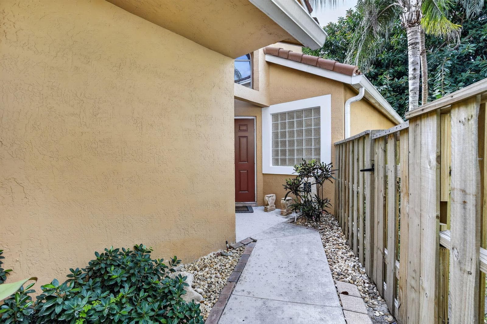 10124 NW 4th Street, Plantation, FL 33324 — zdjęcie 5
