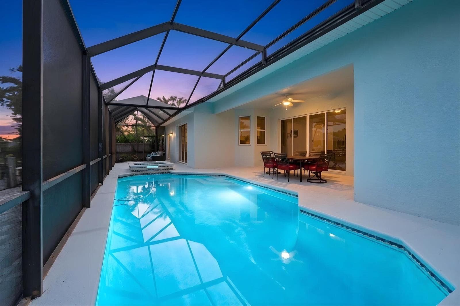 117 Queen Elizabeth Court, Hutchinson Island, FL 34949 — zdjęcie 3