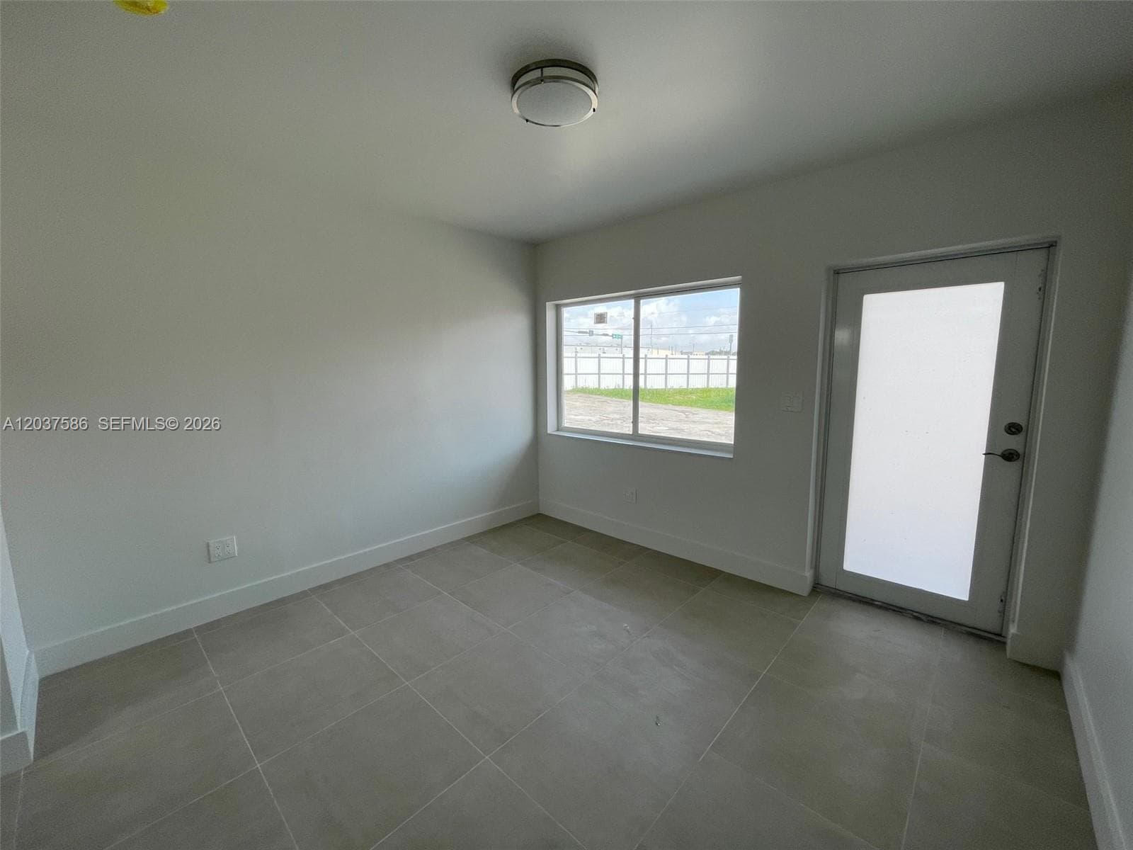 2196 Ali Baba Ave # 6, Opa-Locka, FL 33054 — zdjęcie 4