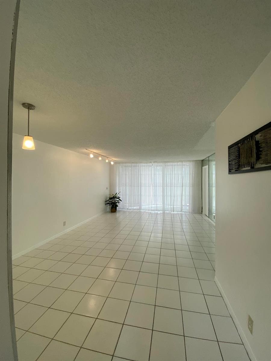 4110 Tivoli Court # 103, FL 33467 — zdjęcie 2