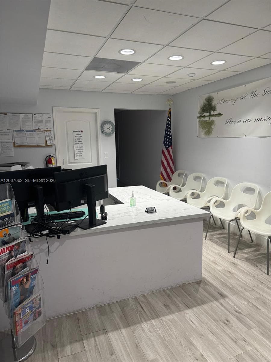 Medical Office For Sale on 27th Ave, Miami, FL 33133 — zdjęcie 2