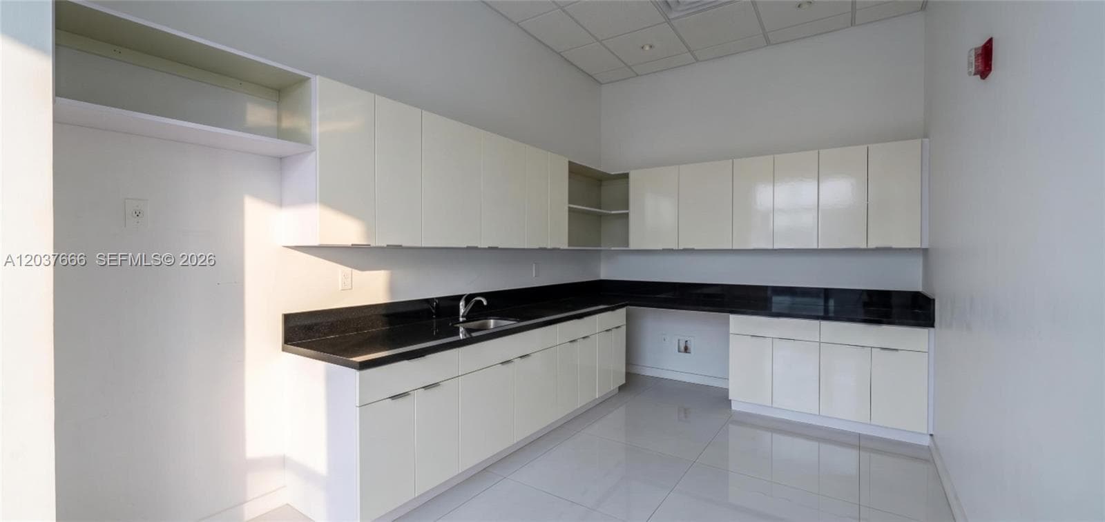 1200 Brickell Ave # 200A, Miami, FL 33131 — zdjęcie 2
