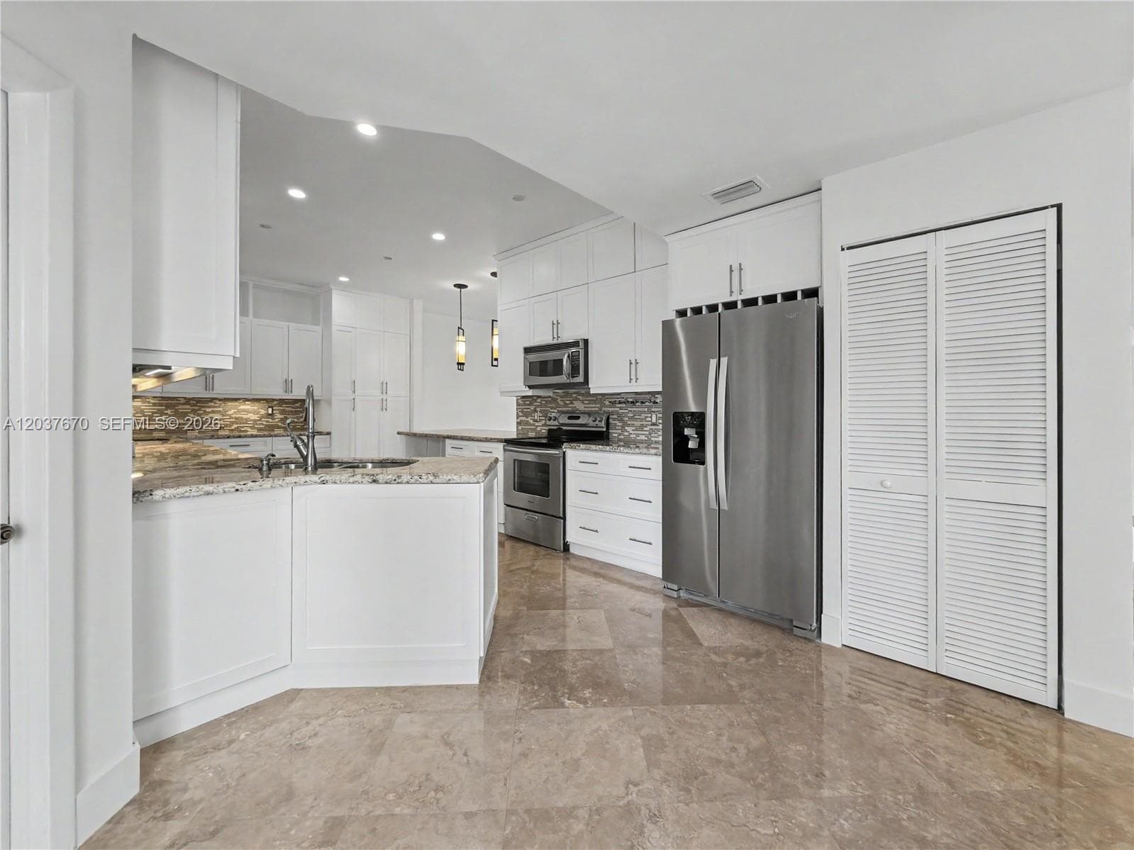 4725 NW 104th Ave, Doral, FL 33178 — zdjęcie 3