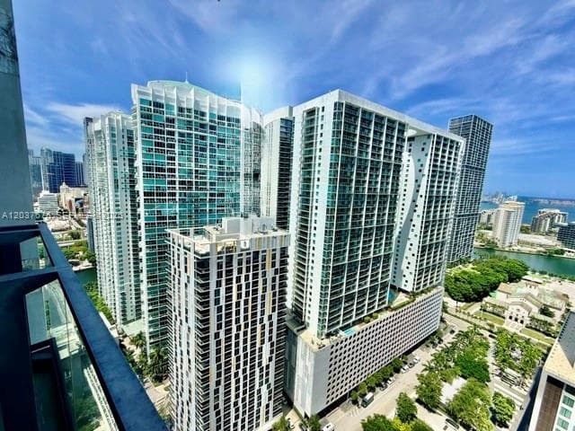 Reach at Brickell City Centre — zdjęcie 2