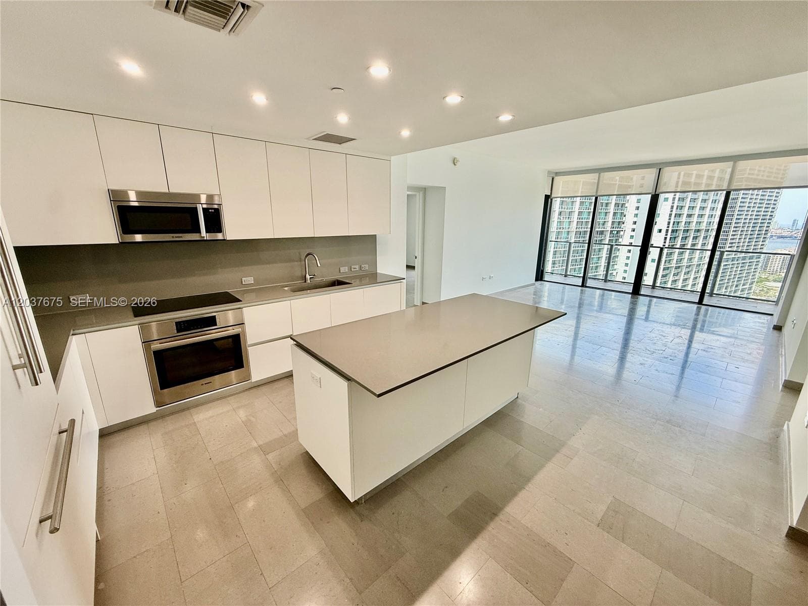 Reach at Brickell City Centre — zdjęcie 3