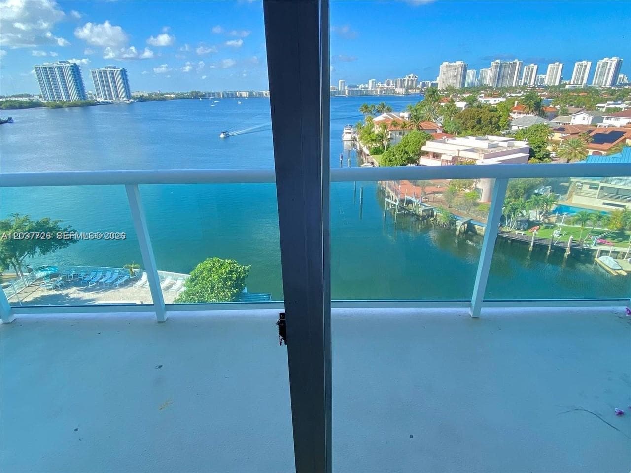 2841 NE 163rd St # 803, North Miami Beach, FL 33160 — zdjęcie 2