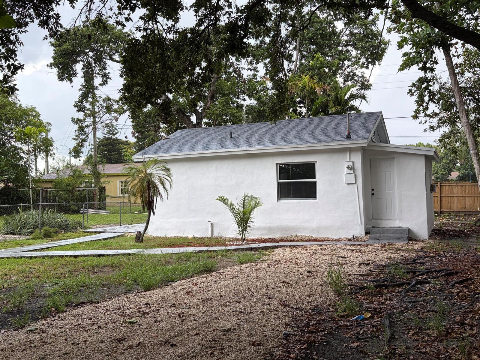 1063 NW 55th Terrace, Miami, FL 33127 — zdjęcie 2