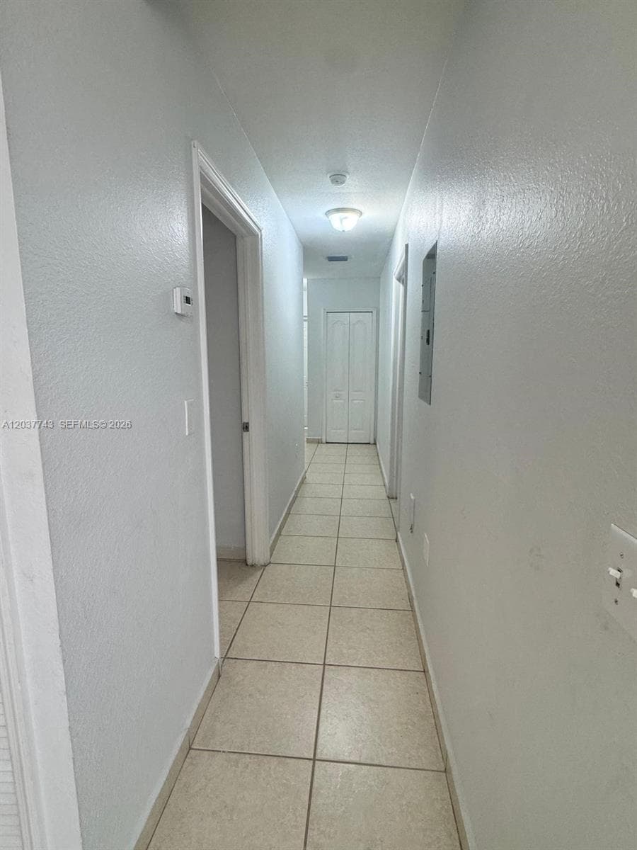 7502 NW 175th St # 7502, Hialeah, FL 33015 — zdjęcie 4