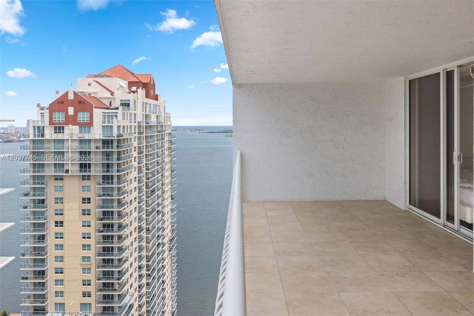 1200 Brickell Bay Dr # 3714, Miami, FL 33131 — zdjęcie 3