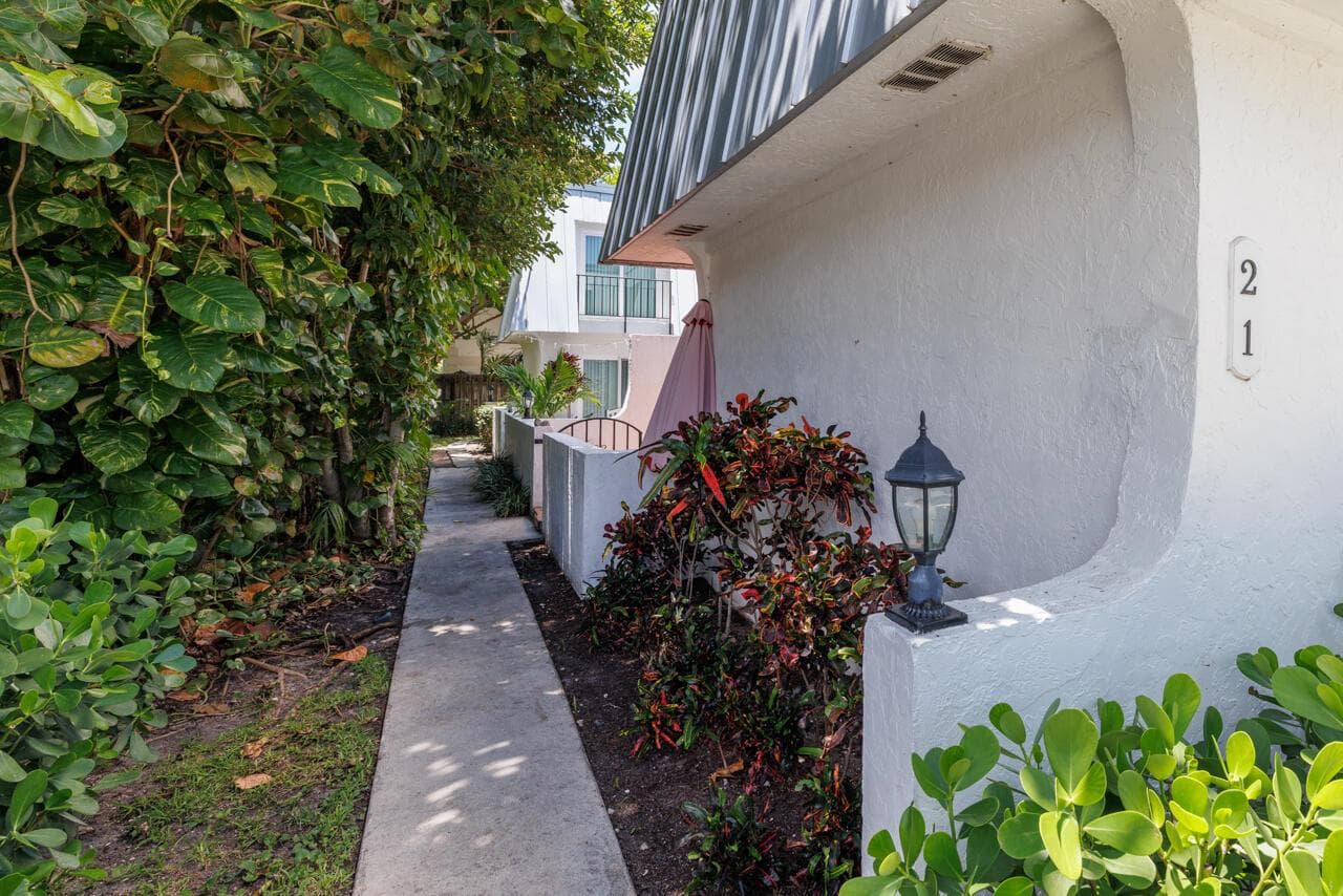 106 Linda Lane # 1, Palm Beach Shores, FL 33404 — zdjęcie 4