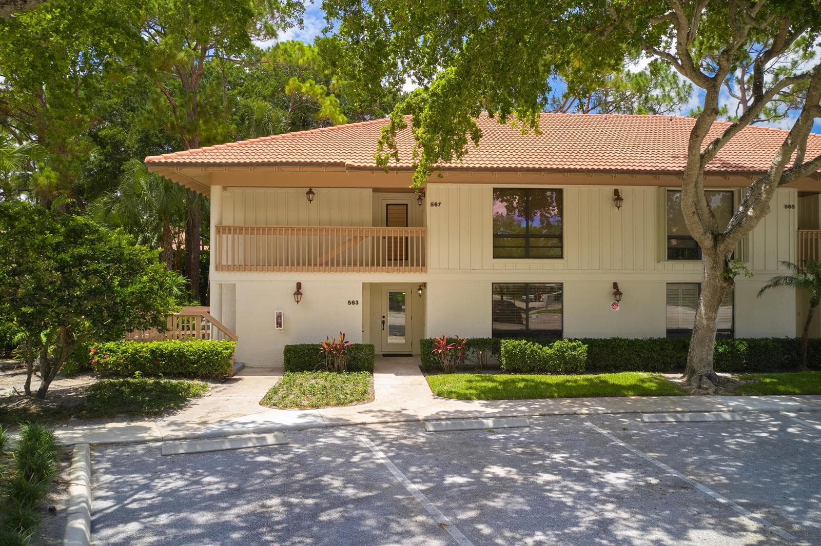 563 Brackenwood Place, Palm Beach Gardens, FL 33418 — zdjęcie 3