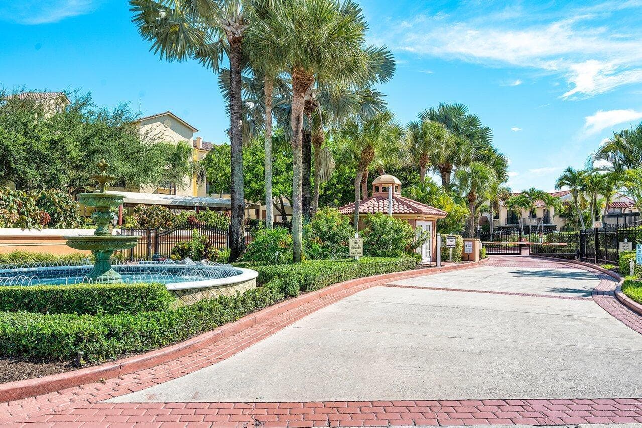 300 Uno Lago Drive # 304, Juno Beach, FL 33408 — zdjęcie 2