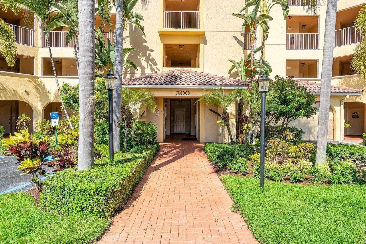 300 Uno Lago Drive # 304, Juno Beach, FL 33408 — zdjęcie 3