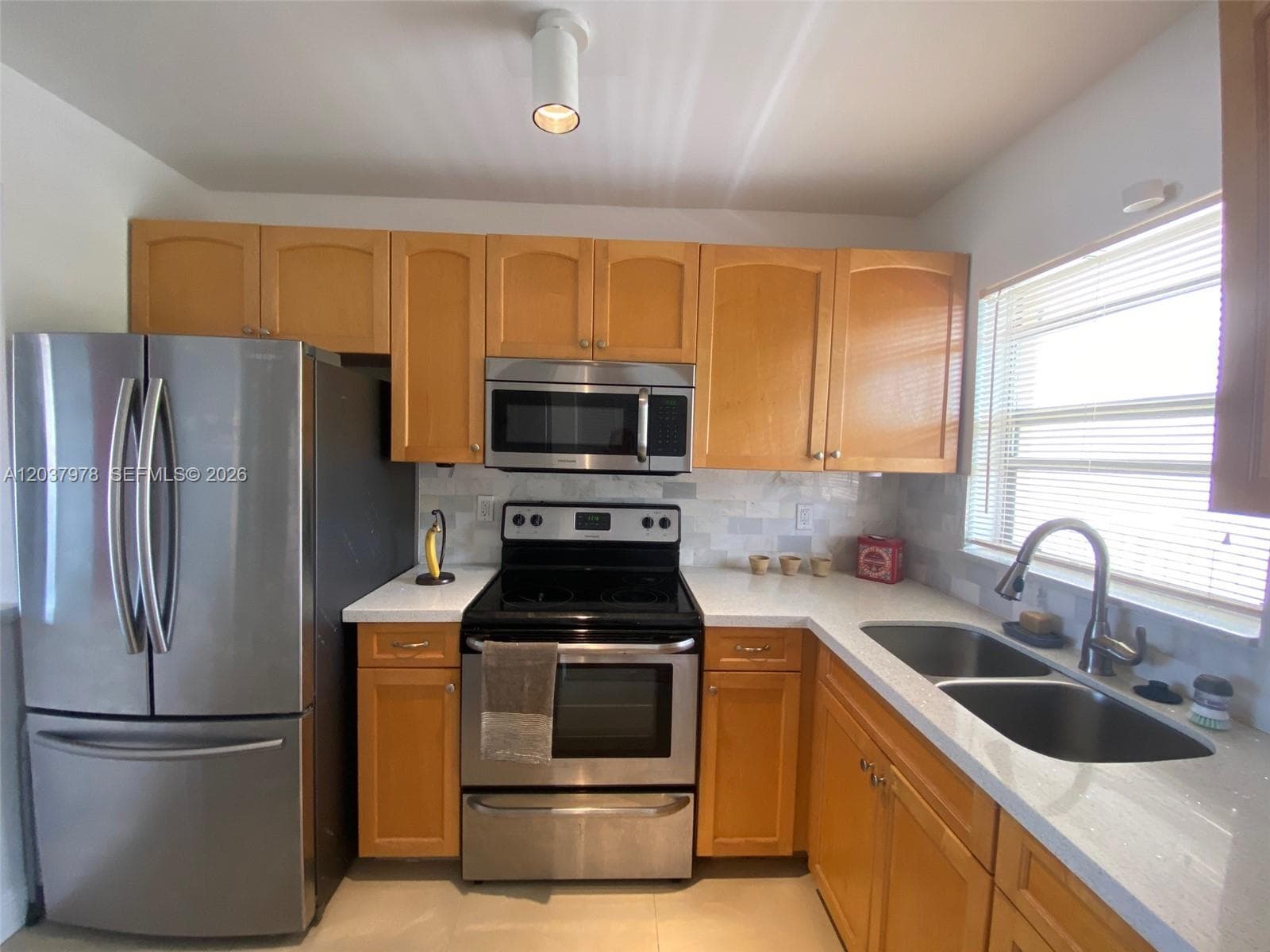 8861 Sunrise Lakes Blvd # 311, Sunrise, FL 33322 — zdjęcie 2