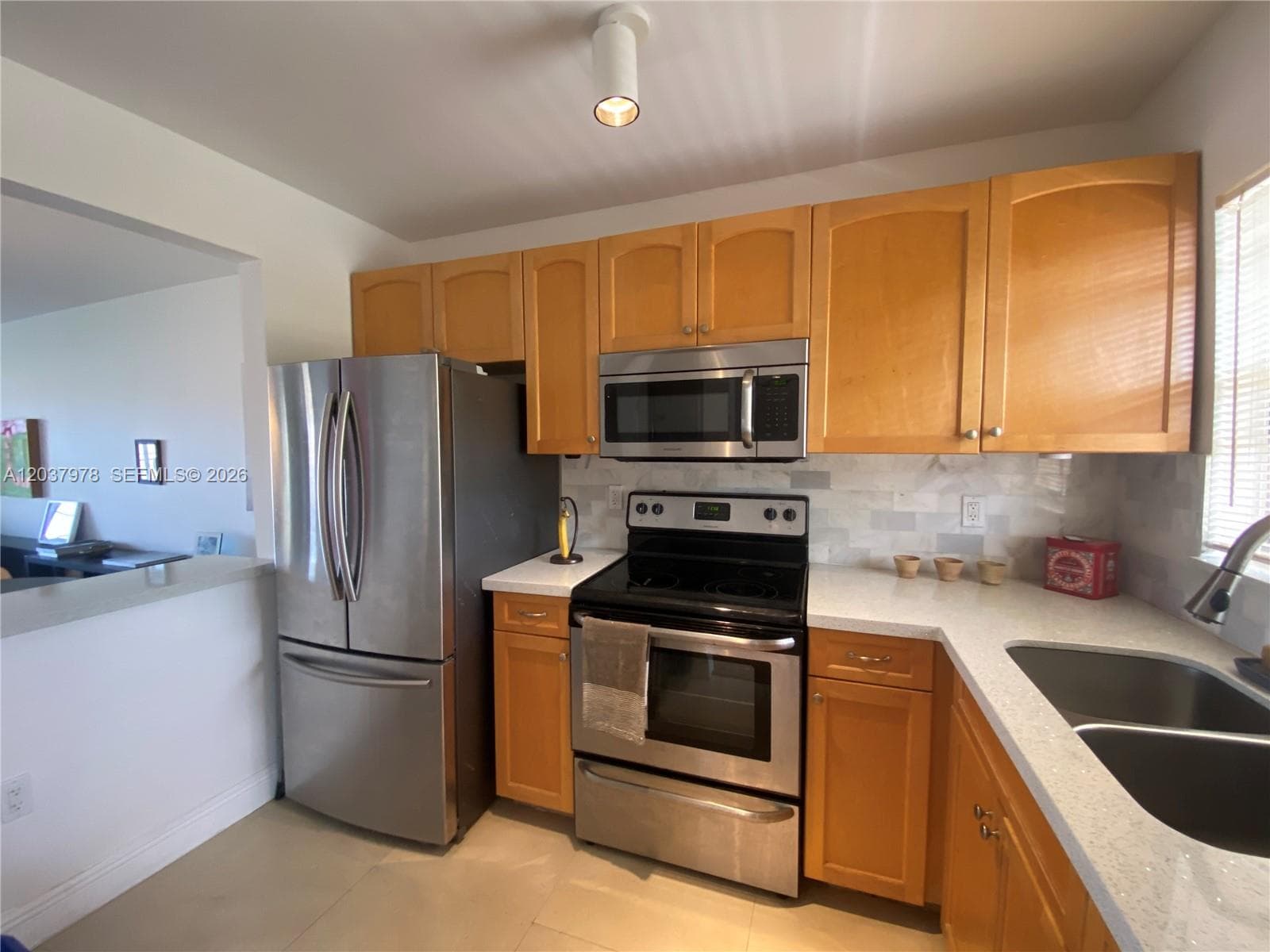 8861 Sunrise Lakes Blvd # 311, Sunrise, FL 33322 — zdjęcie 3