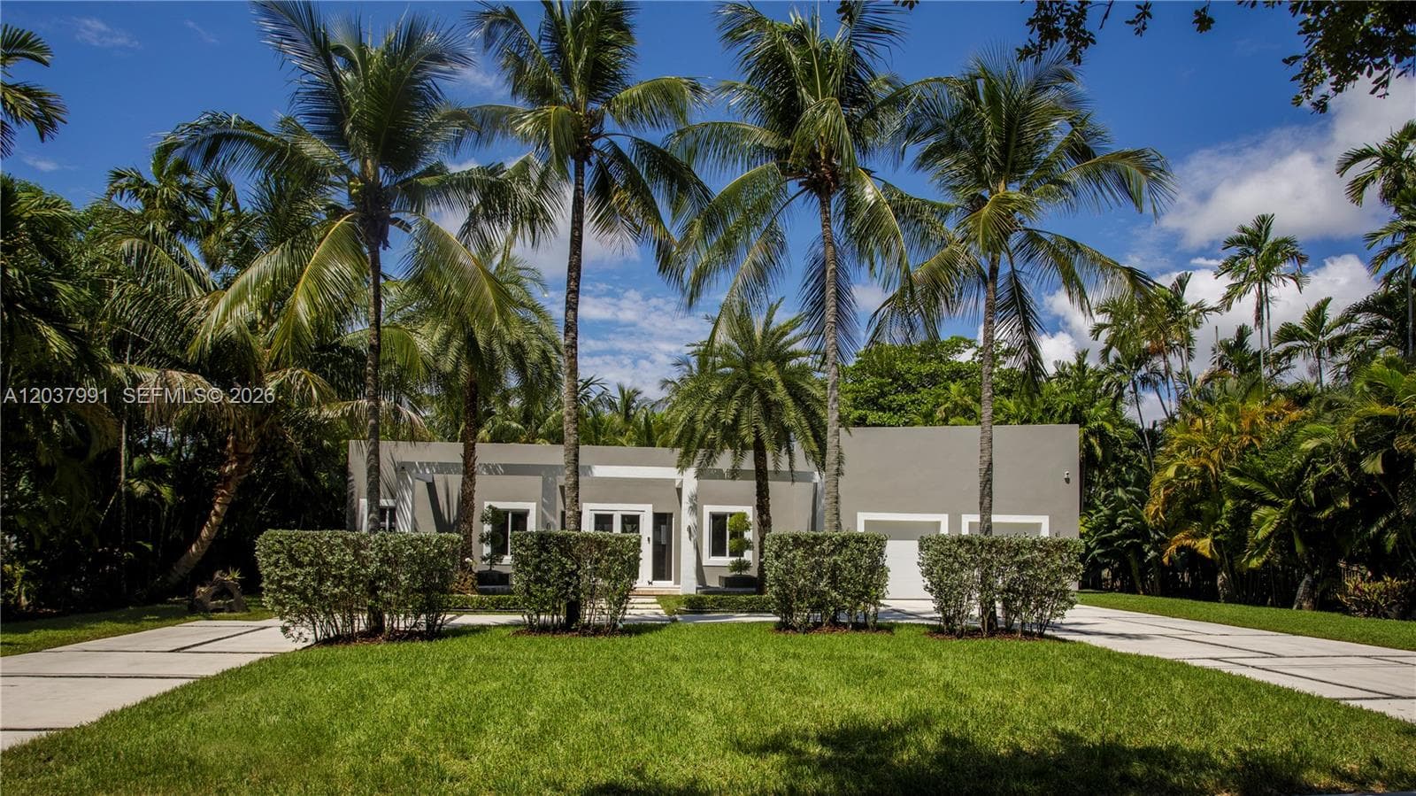11900 Griffing Blvd, Biscayne Park, FL 33161 — zdjęcie 2