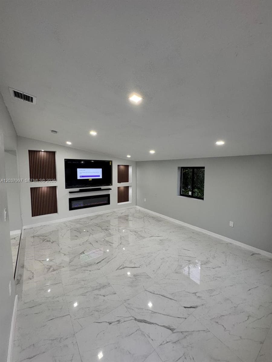 4120 SW 31st Dr, West Park, FL 33023 — zdjęcie 4