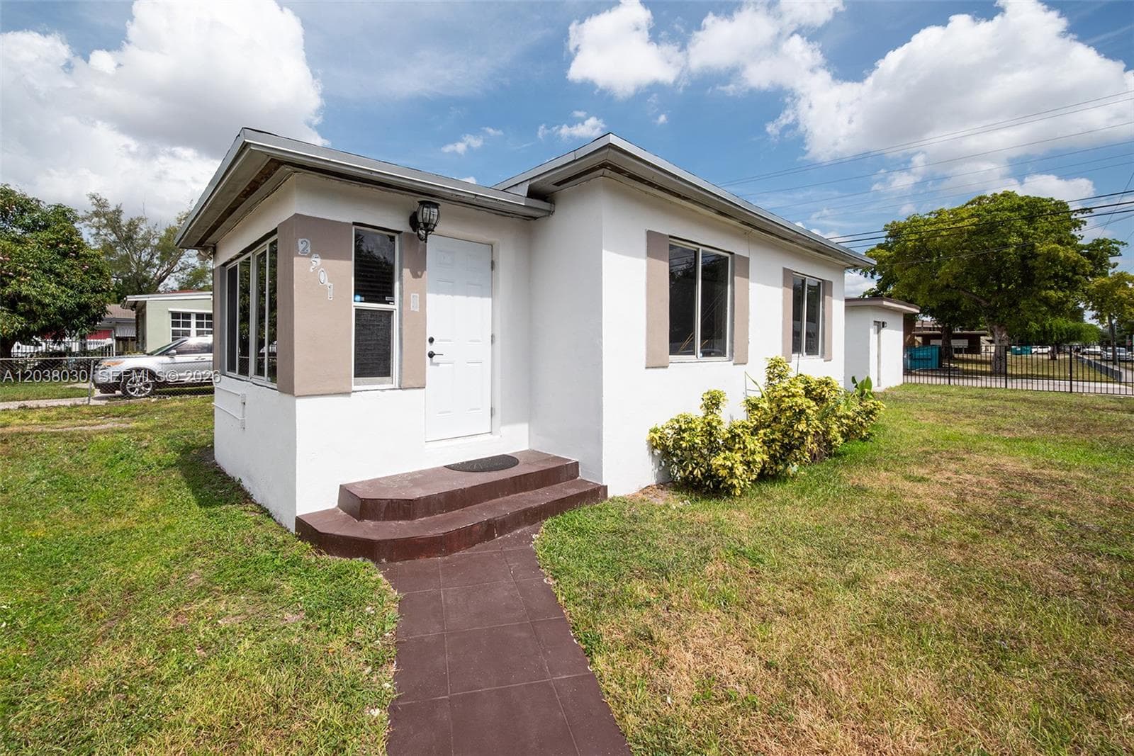 2501 NW 55th Ter, Miami, FL 33142 — zdjęcie 2