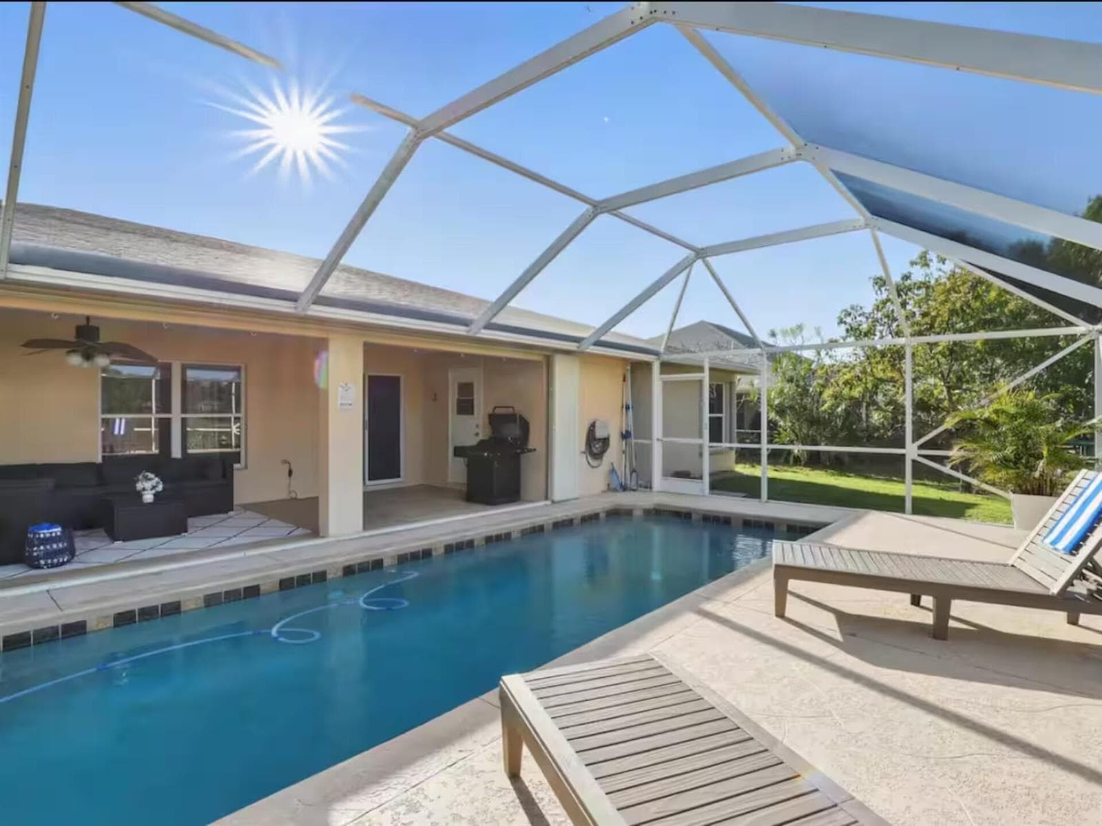 2473 SE Sidonia Street, Port St. Lucie, FL 34952 — zdjęcie 2