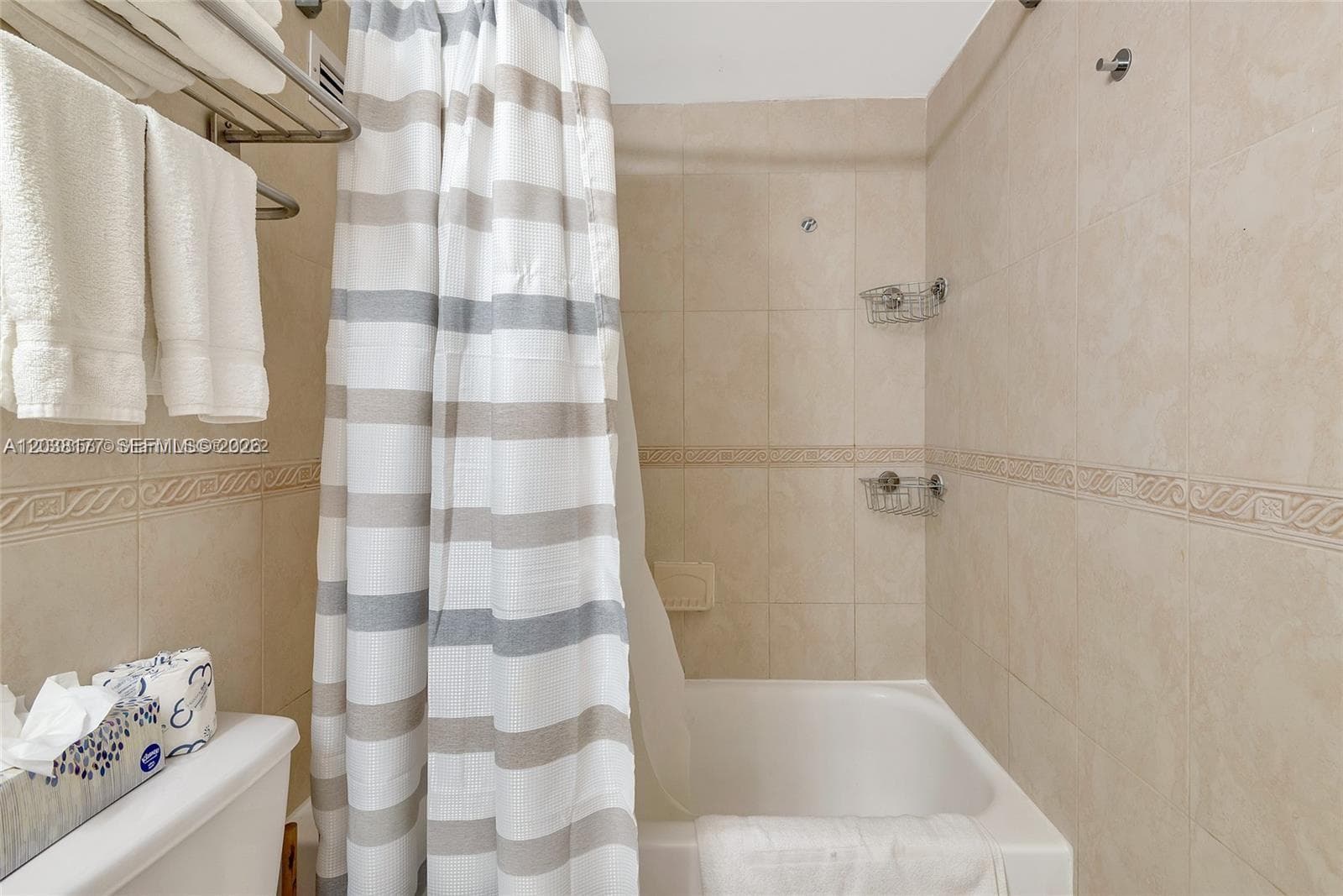 19201 Collins Ave # 1001, Sunny Isles Beach, FL 33160 — zdjęcie 5