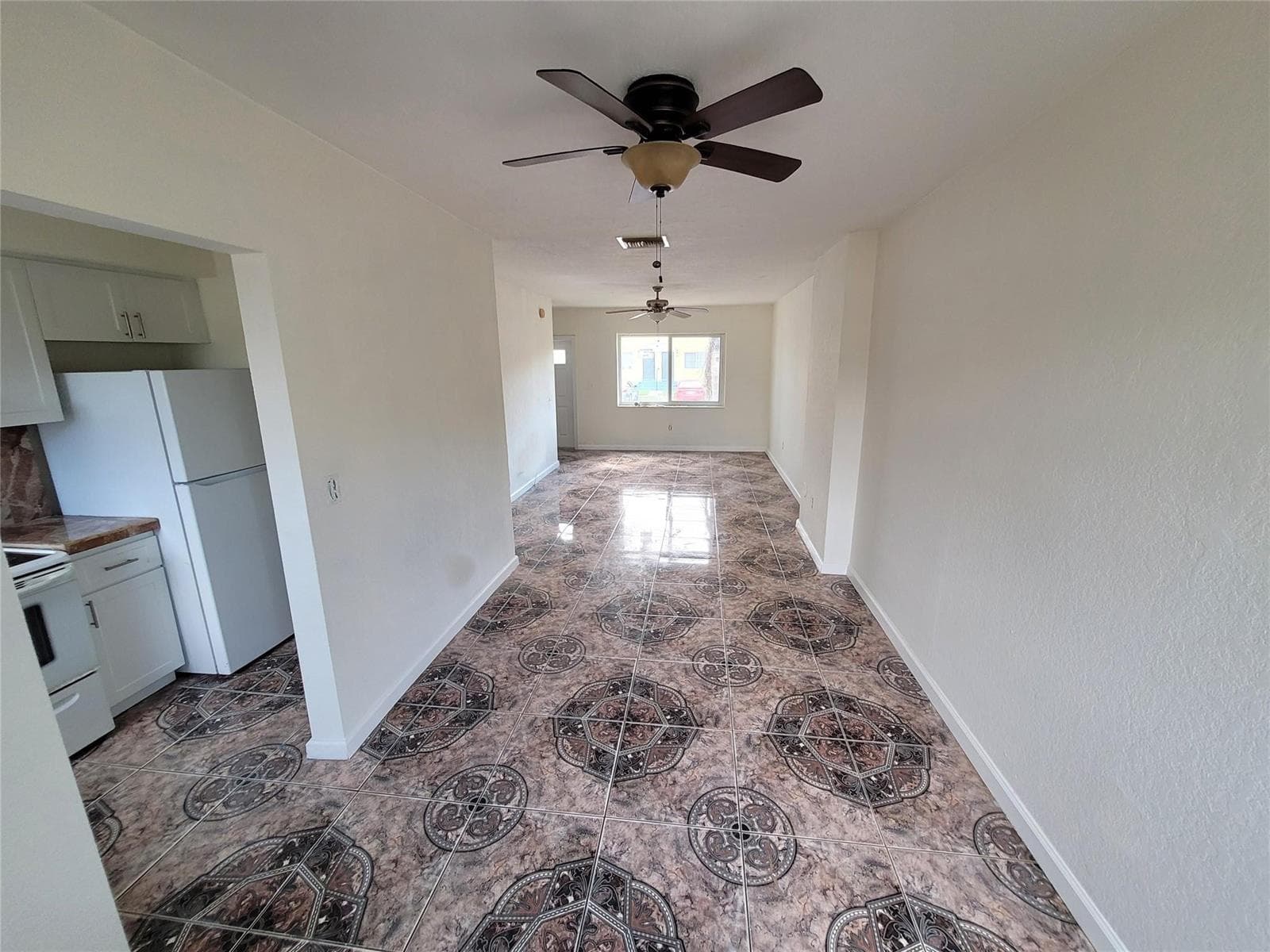 8451 NW 4th Avenue # 8451, Miami, FL 33150 — zdjęcie 5
